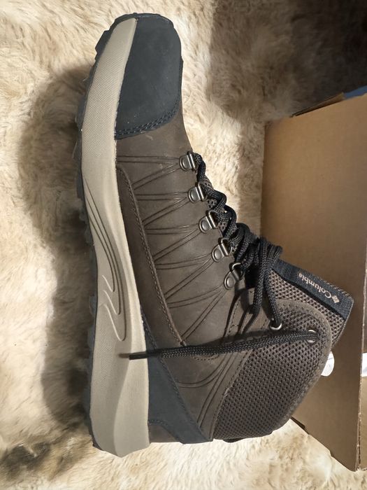 Обувки Columbia  42 номер. Нови