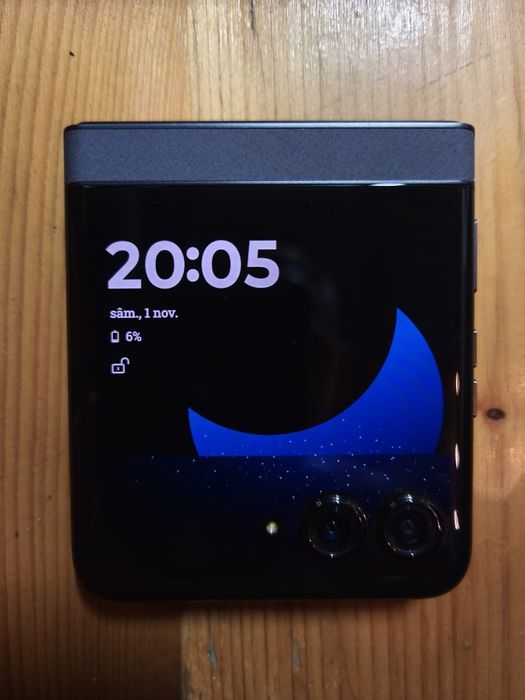 Motorola RAZR 50   256 Gb