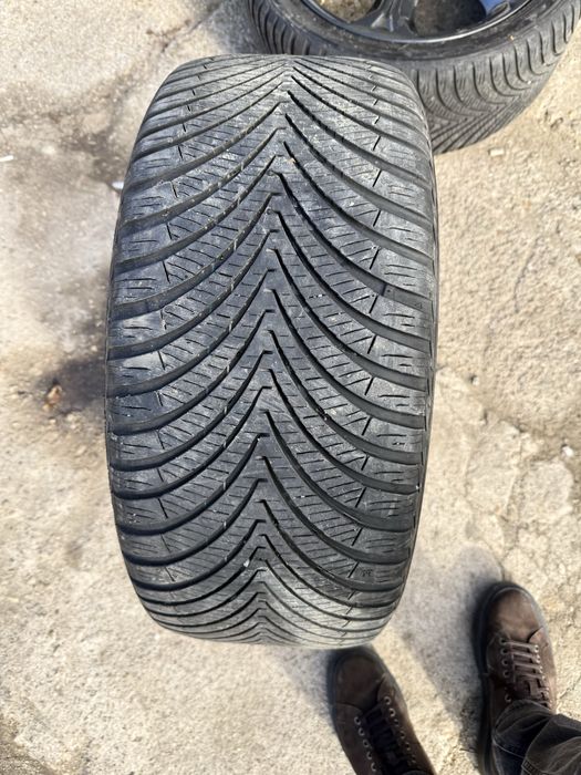 Anvelope 245 40 r18 kumho all season iarna