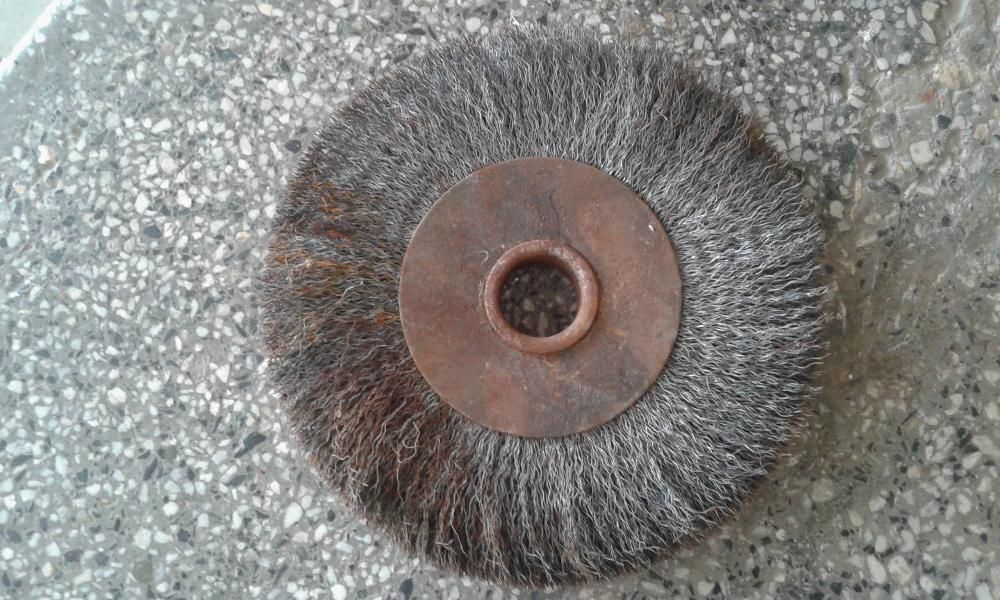 Шмиргел , телена ,шайби за ремък и къртач