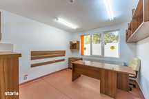 Spatiu comercial central de inchiriat in  Lipova