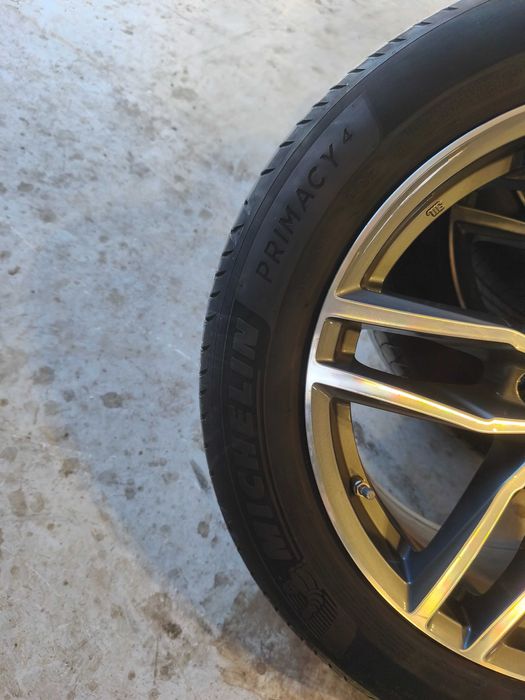 Alutec 18цола 5х112 ет38 J8 гуми Мишелин 225 55 18