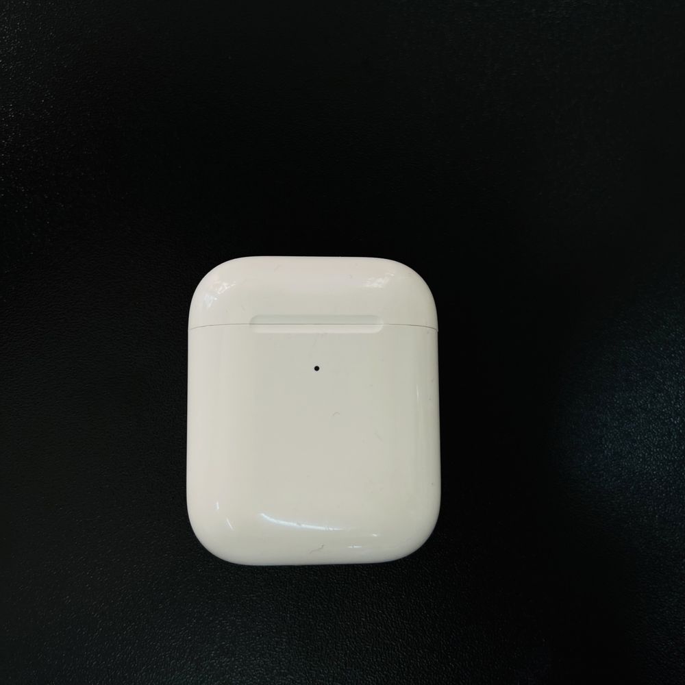 Airpods 2 (айрподс) Оригинал в хорошем состоянии