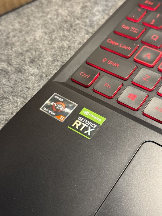 Acer Nitro 5 - RTX 3050 - Ryzen - N20C1 Laptop gaming - Full box