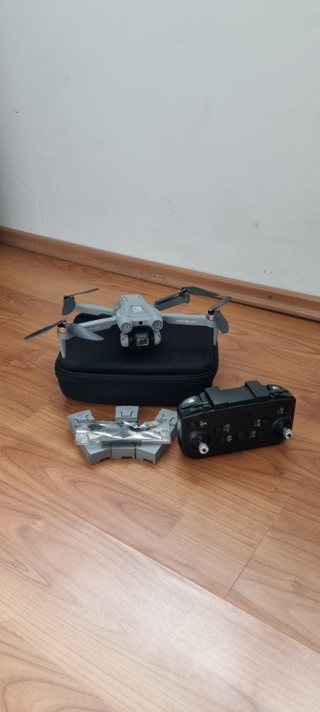 Dronă Xiaomi gri