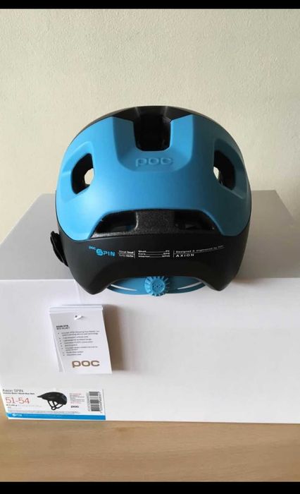 Нова каска Poc Axion Spin