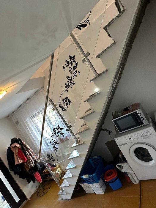 Balustrade din sticlă cu inox cel mai mic preț.