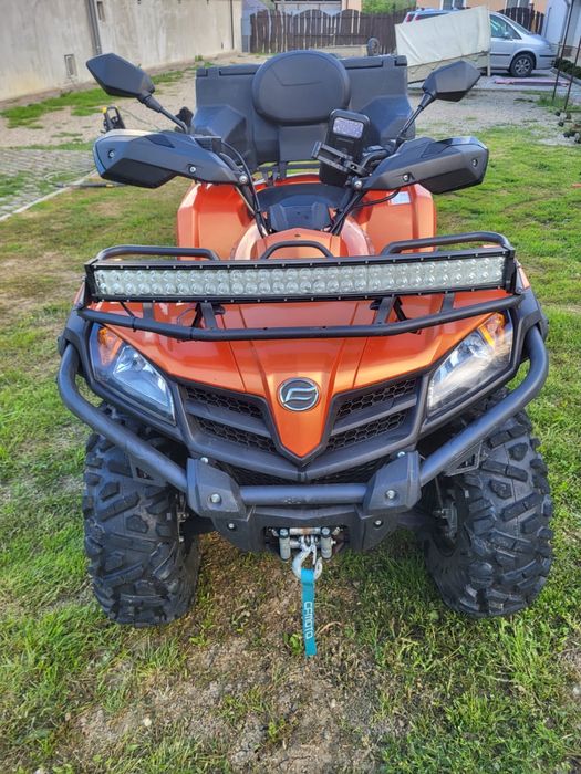 Vând Cf Moto 450 L