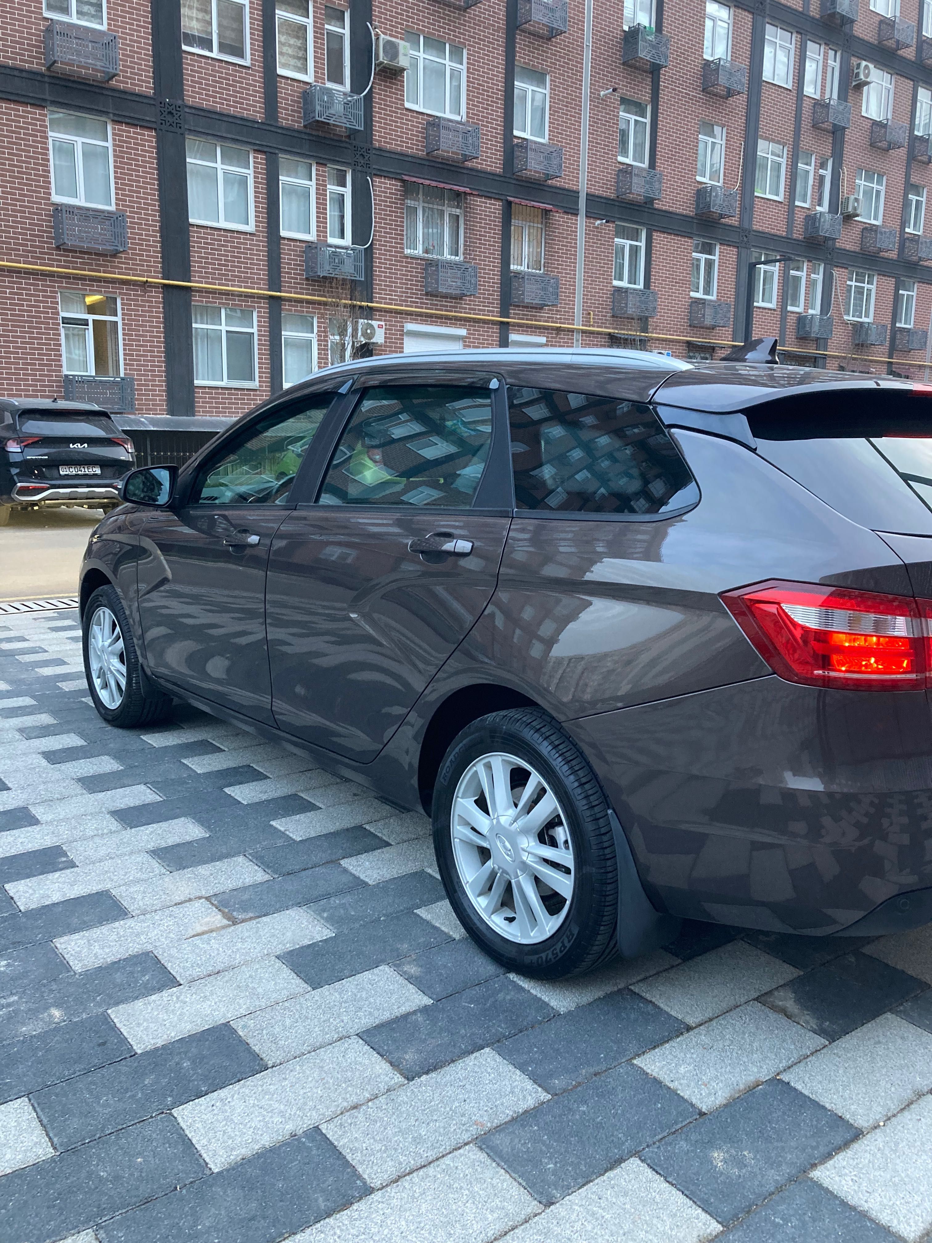 Lada Vesta SW ‘19 автомат