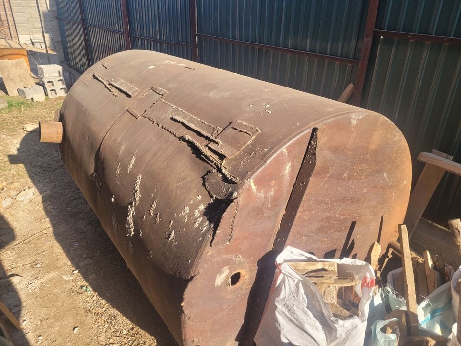 Бочка  3 тонна .