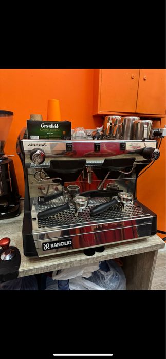 Кофемашину с кофемолкой в аренду