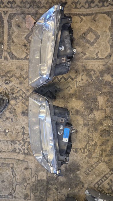 Оригинални Фарове за VW Бора 98- 2005