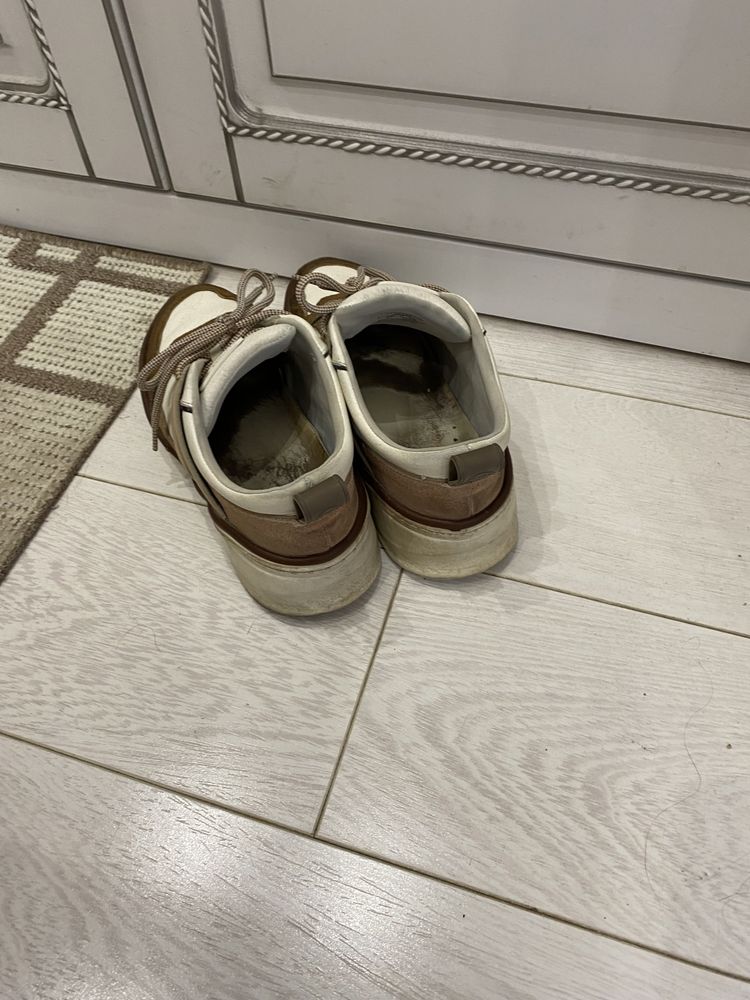 Кроссовки Massimo dutti