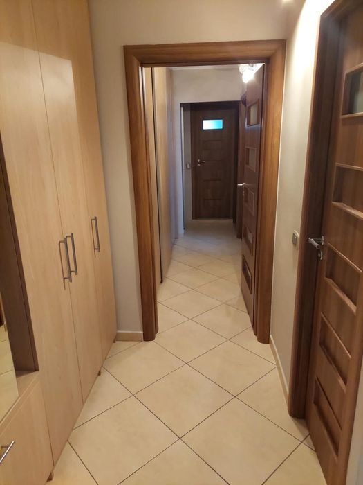 Vând apartament 3 camere