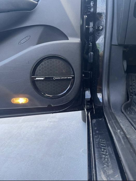 Vând sau Schimb Renault Grand Scenic Panoramic Bose 7 locuri nu bmw