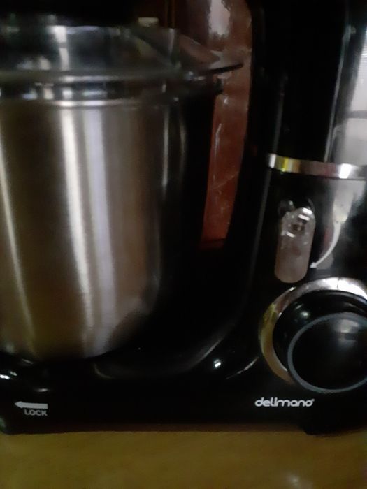 Vând mixer Delimano