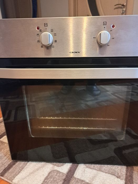 Фурна за вграждане CROWN
