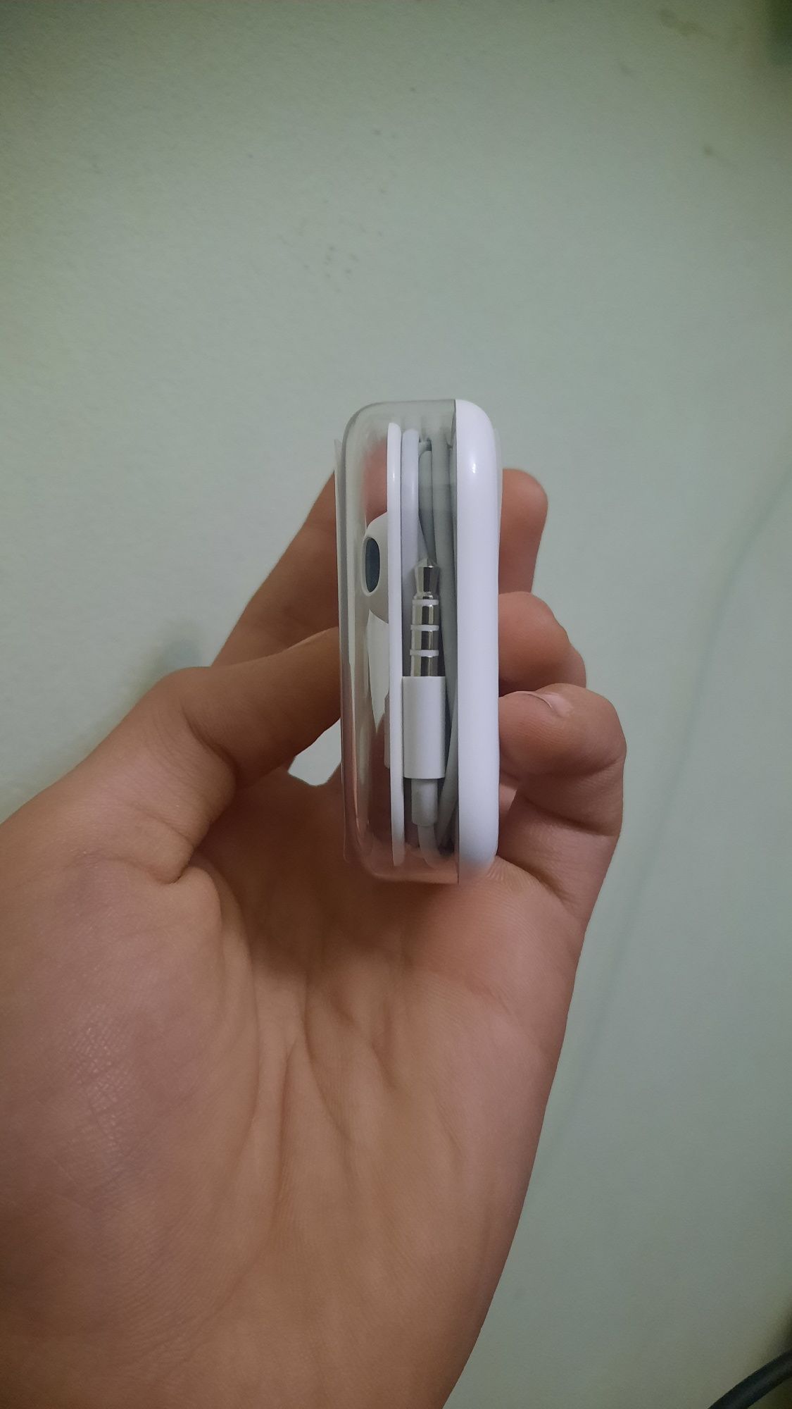 Naushnik iPhone 5s niki