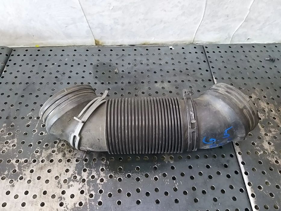 Furtun aer 2.0 tdi vw golf 5 1k 1k0129684l