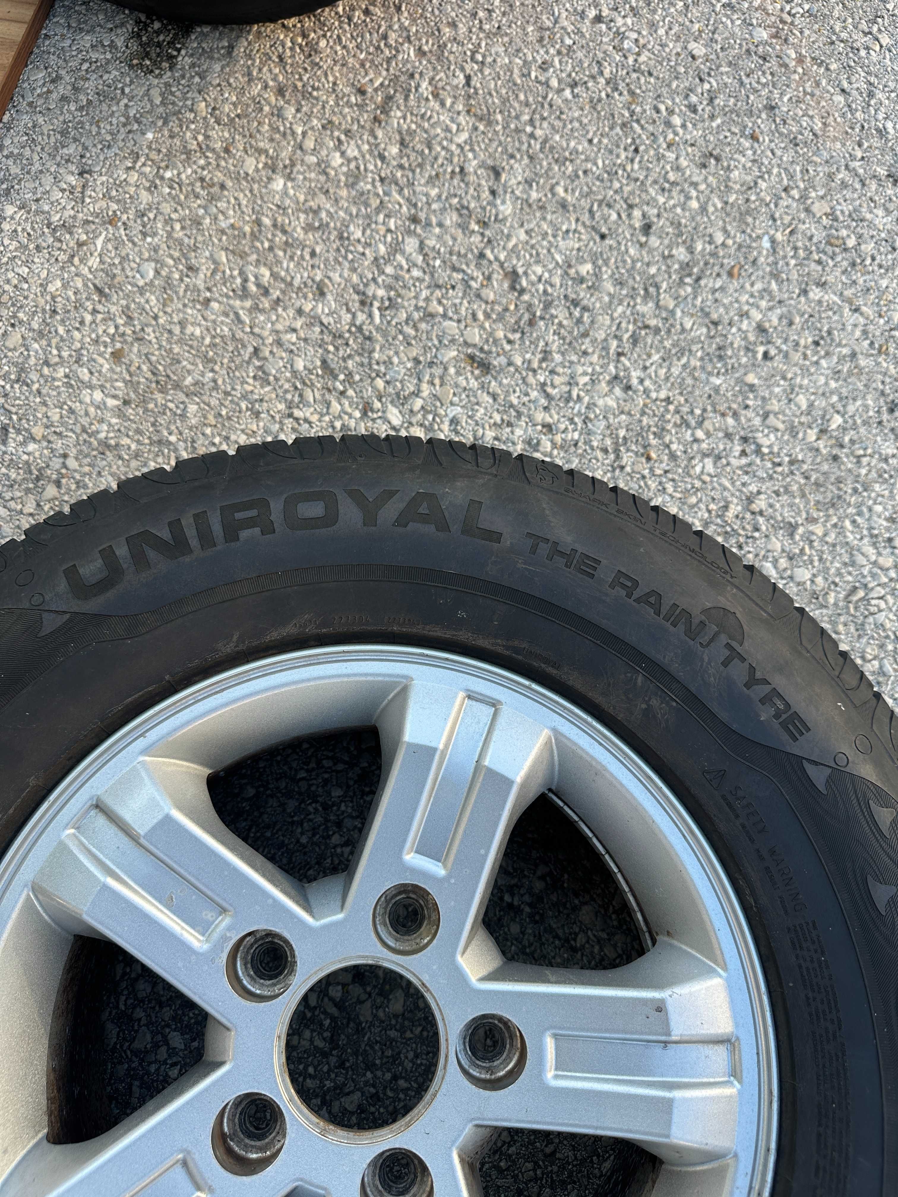 4бр. летни гуми 245/70/16 - Uniroyal RainExpert 3