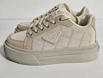 Adidași prada crem