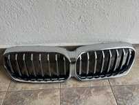 BMW G30 lci бъбреци оригинални