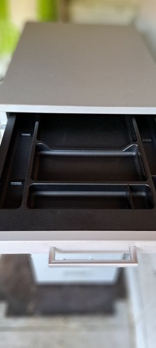 Vand  noptiere birou tip (Rollbox)