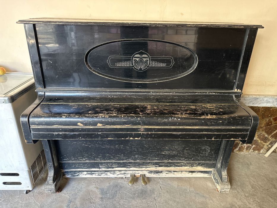 Pianino Fortepiano Красный октябрь