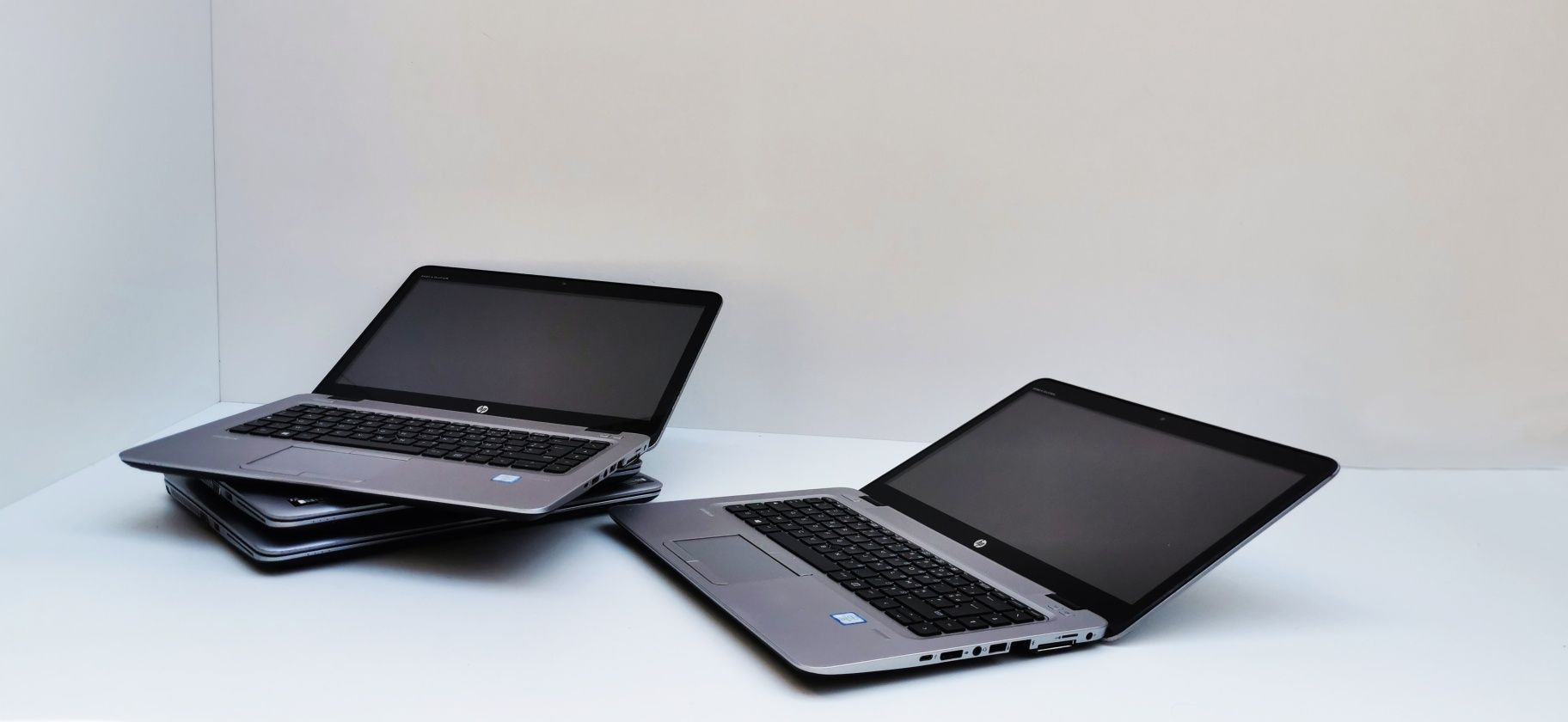 Laptopuri HP EliteBook 820 G3 i5 6200U 8 GB DDR4 256 GB SSD Intel HD