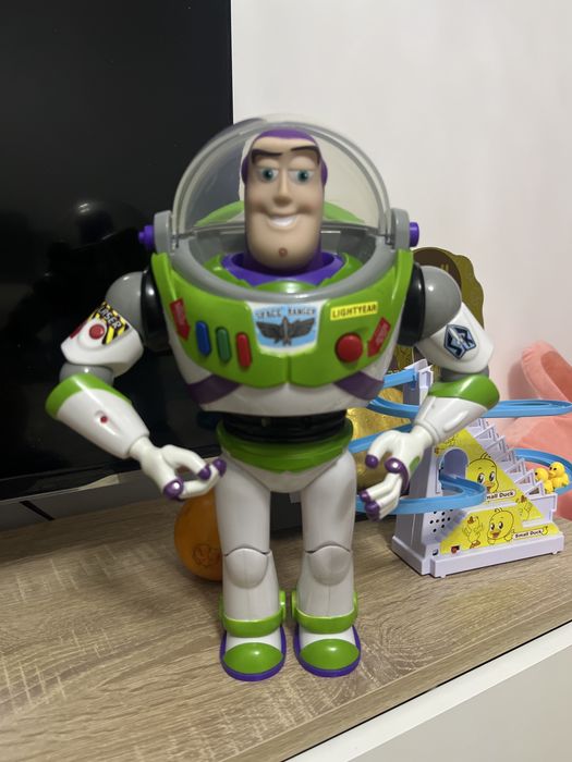 Базз Лайтер, История игрушек