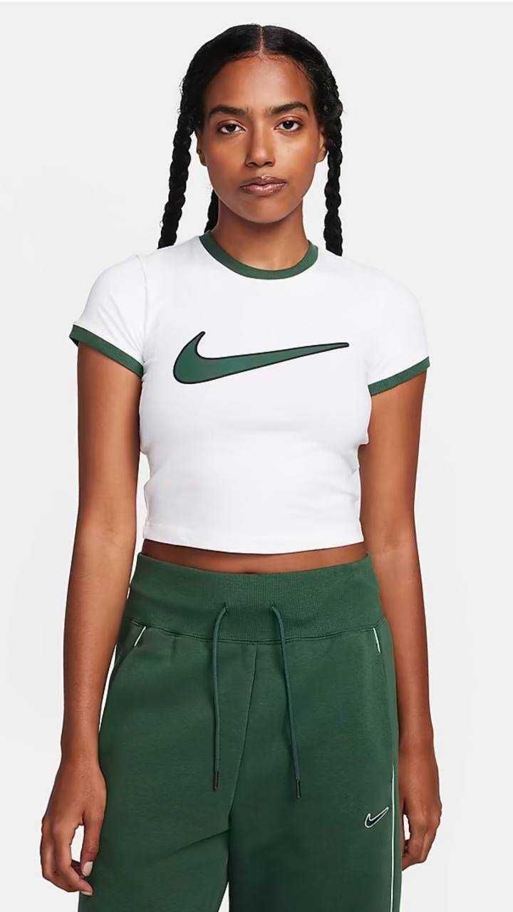 Nike Women's Swoosh graphic cropped T-shirt /  Дамска тениска