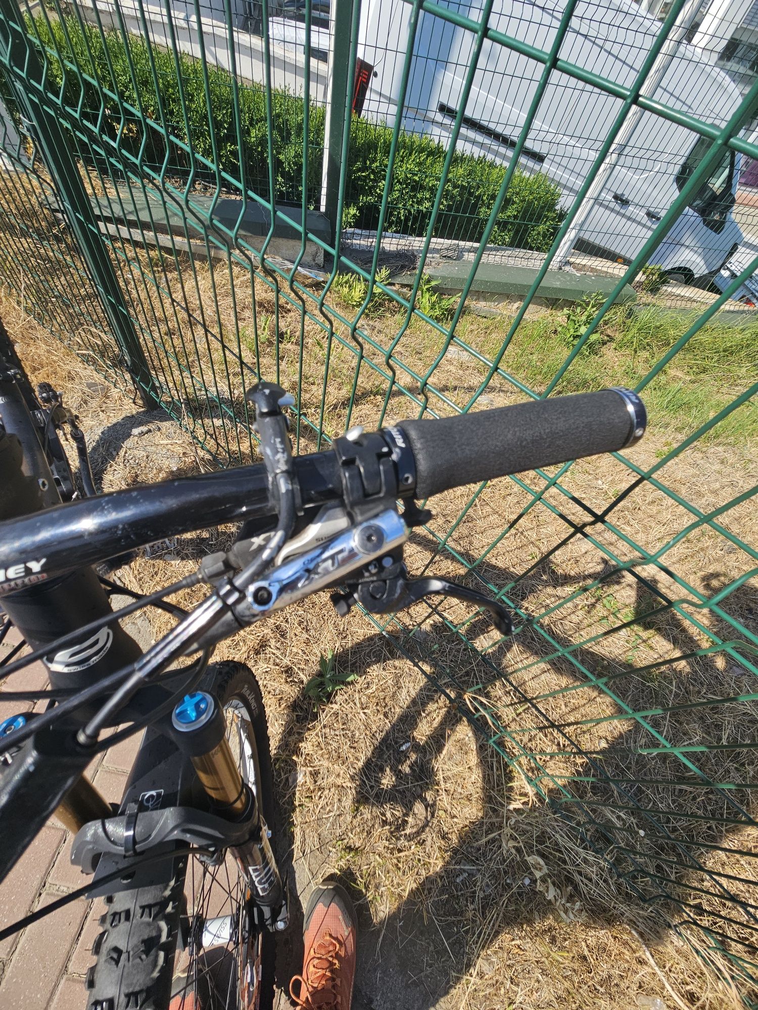 Bicicleta full suspension, fox kashima, full xt