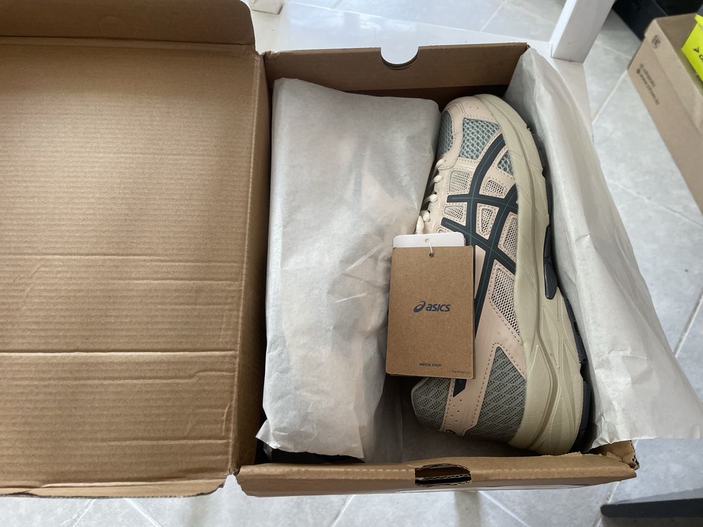 Кроссовки Asics, размер 42,5