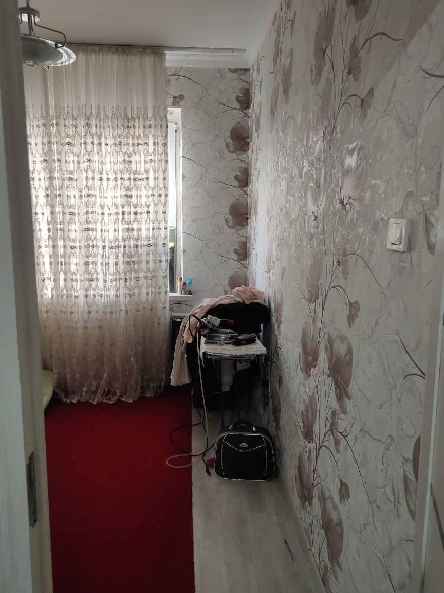 Продаётся квартира Feruza Masiv 4xonali uy
