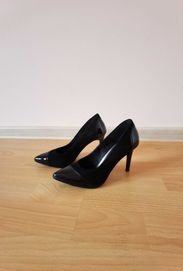Елегантни обувки Lasocki