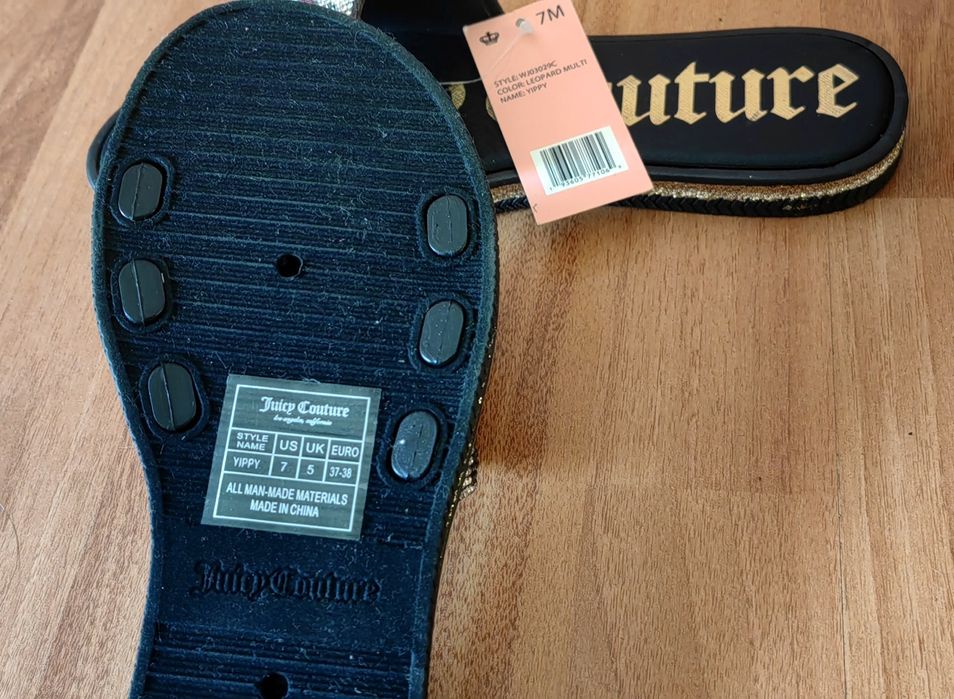 Papuci i Juicy Couture