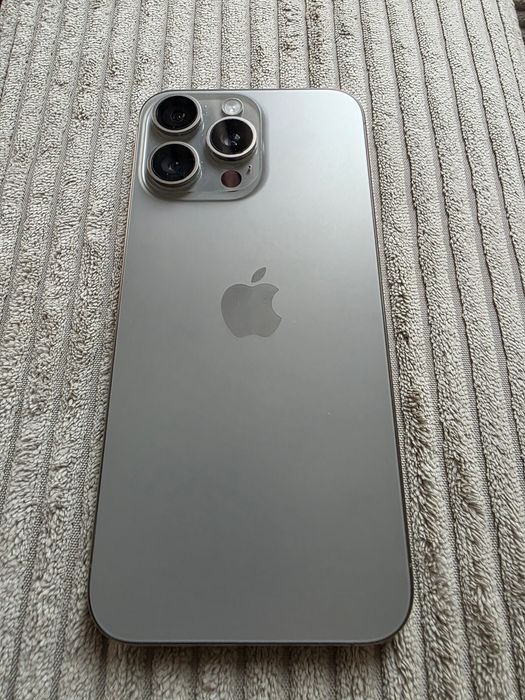 iPhone 15 Pro Max 256GB+Air PodPro