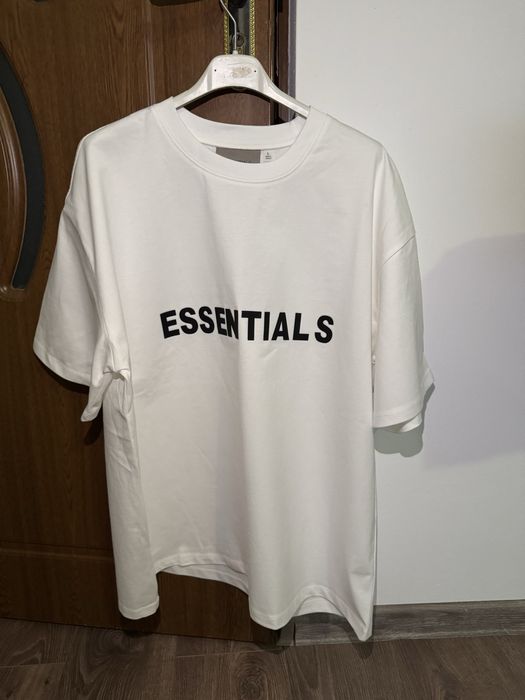 Tricou Essentials
