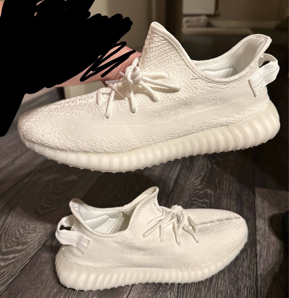 Vand yeezy 350 V2 Tripple White marime 48