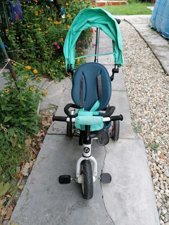 Tricicleta multifunctionala Coccolle Giro putin folosita