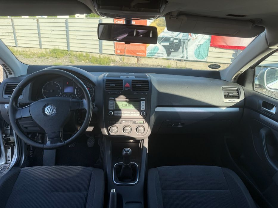 plansa bord vw golf 5 jetta an 2008