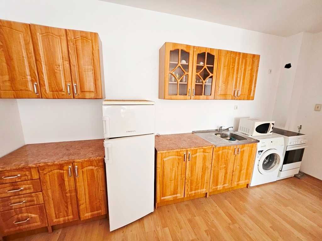 Продава се Двустаен апартамент в к.к. Слънчев бряг - 62 кв.м за 847 €/кв.м - Снимка #4