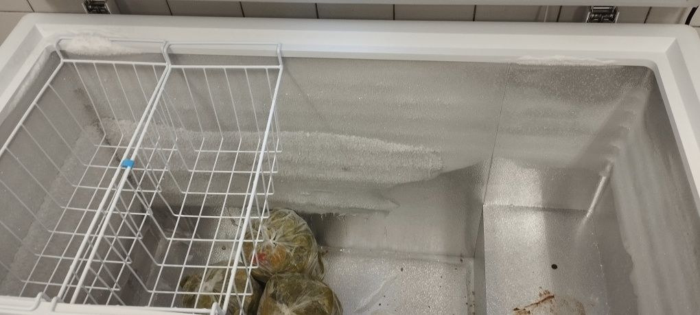 Продается морозильная камера