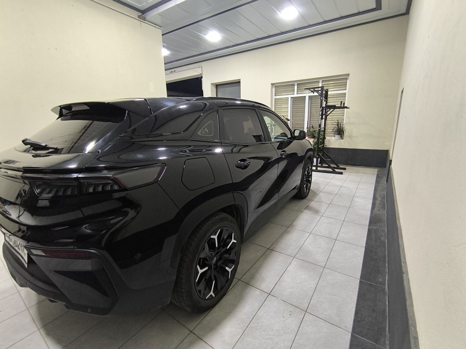 ChERY EQ7 Aiqar.
