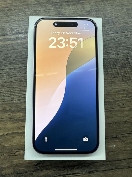 iphone 15 в перфектно състояние