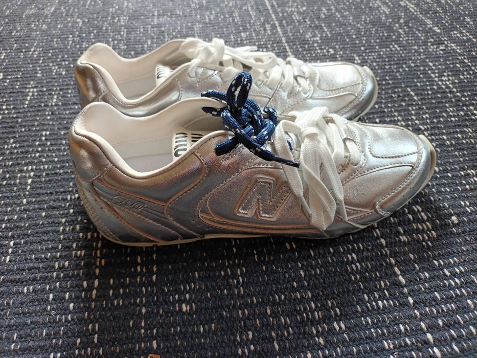 Miu Miu x New Balance кецове