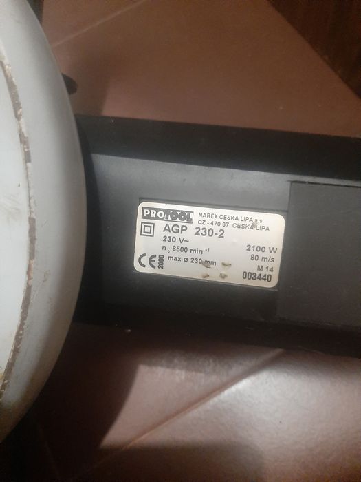 Мощни големи ъглошлайфи