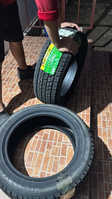 Покрышка 2 штуки Липучка Новый