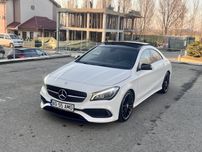 Mercedes CLA AMG panorama