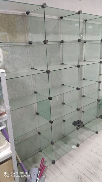 Стеклянные полки